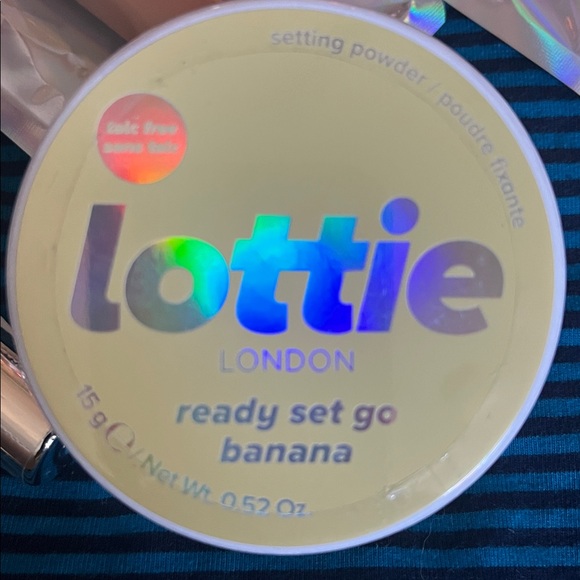 Bundle of Lottie & elf Makeup Brushes/ lip gloss/banana powder/sets of nails - Picture 2 of 9